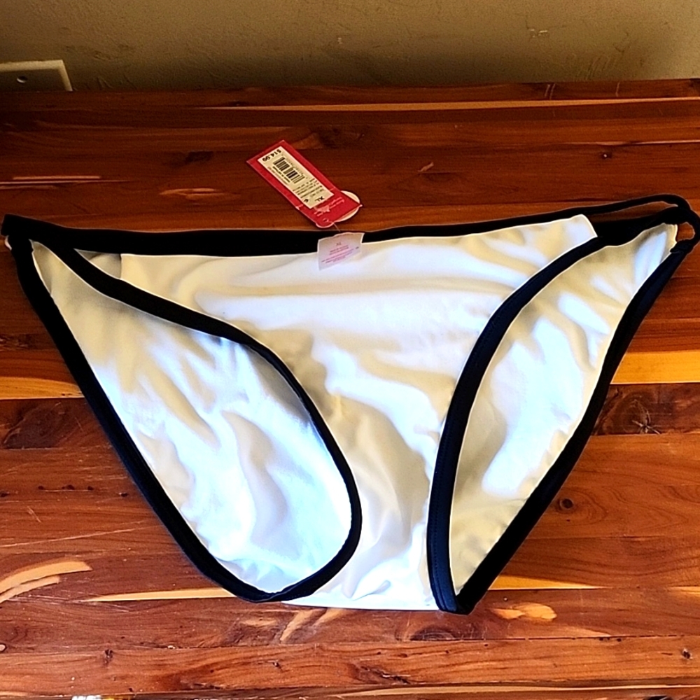 Xhilaration White and black bikini bottoms - XL